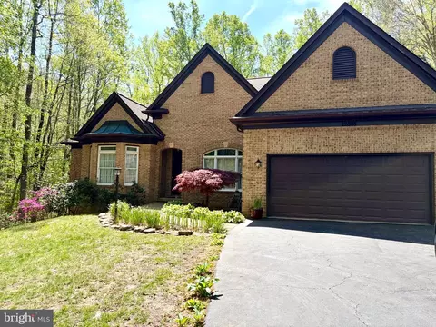 Exterior - 12868 Paddle Wheel Ct, Manassas, VA 20112 photo 10 of 11