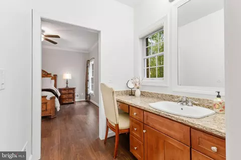 Entry Way - 12868 Paddle Wheel Ct, Manassas, VA 20112 photo 5 of 5