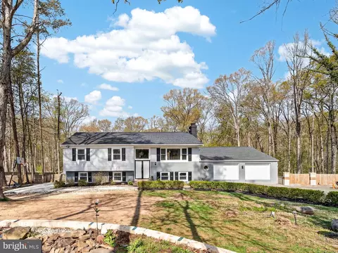 11286 Lucasville Rd, Manassas, VA 20112