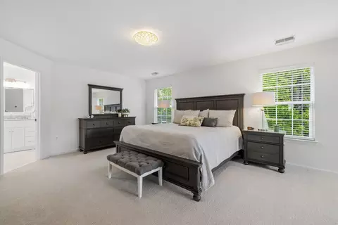 Bedroom - 14247 Murphy Ter, Gainesville, VA 20155 photo 1 of 9