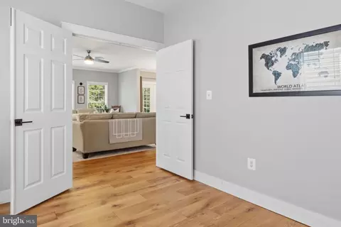 Entry Way - 14247 Murphy Ter, Gainesville, VA 20155 photo 3 of 7