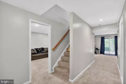 Entry Way - 8084 Station Rd, Manassas, VA 20111 photo 6 of 6