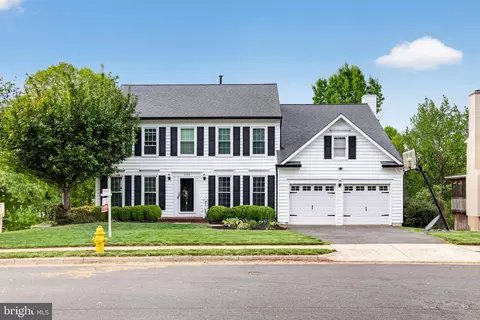 Exterior - 8084 Station Rd, Manassas, VA 20111 photo 13 of 15