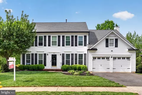 Exterior - 8084 Station Rd, Manassas, VA 20111 photo 14 of 15