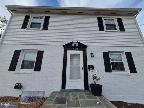 9922 Henrico St, Manassas, VA 20109