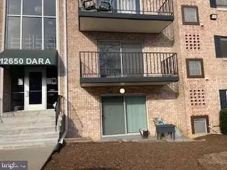 12650 Dara Dr #204, Woodbridge, VA 22192