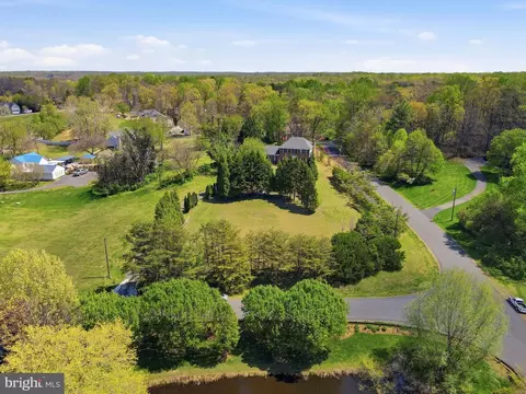 View/Area - 9991 Suheil Rd, Manassas, VA 20111 photo 14 of 16