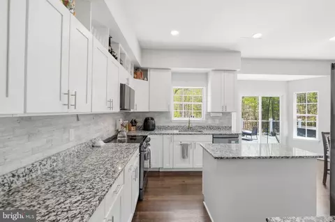 Kitchen - 9991 Suheil Rd, Manassas, VA 20111 photo 1 of 4