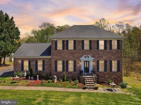 Exterior - 9991 Suheil Rd, Manassas, VA 20111 photo 2 of 15