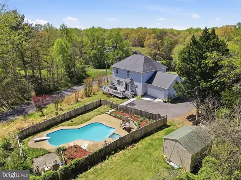 View/Area - 9991 Suheil Rd, Manassas, VA 20111 photo 1 of 16