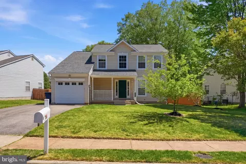 14177 Rockinghorse Dr, Woodbridge, VA 22193