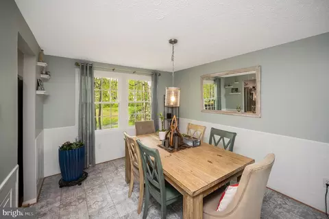 Dining - 15744 Vista Dr, Dumfries, VA 22025 photo 1 of 2