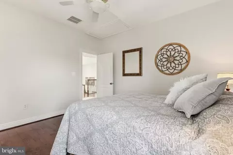 Bedroom - 8306 Roxborough Loop, Gainesville, VA 20155 photo 10 of 16