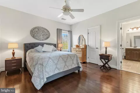 Bedroom - 8306 Roxborough Loop, Gainesville, VA 20155 photo 8 of 16
