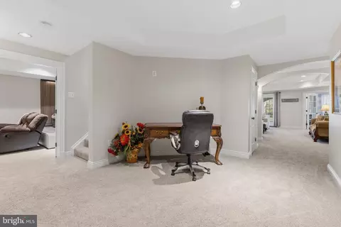 Entry Way - 8306 Roxborough Loop, Gainesville, VA 20155 photo 13 of 15