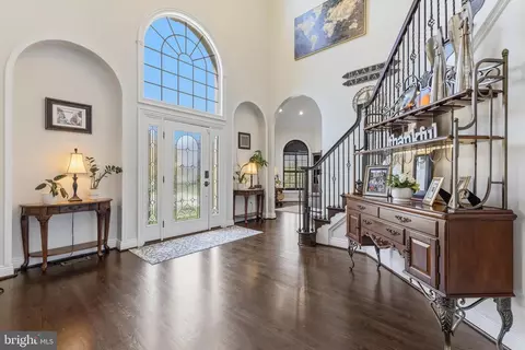 Entry Way - 8306 Roxborough Loop, Gainesville, VA 20155 photo 1 of 15