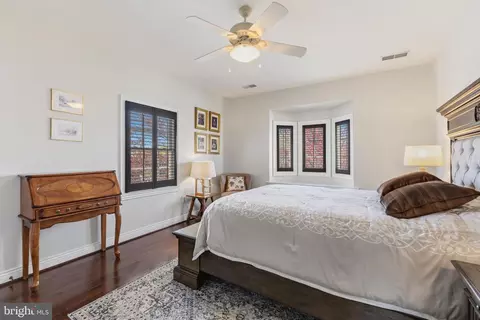 Bedroom - 8306 Roxborough Loop, Gainesville, VA 20155 photo 11 of 16