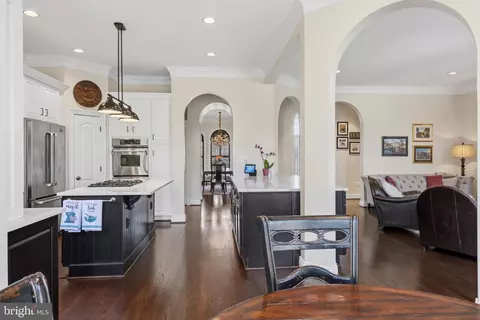 Entry Way - 8306 Roxborough Loop, Gainesville, VA 20155 photo 7 of 15