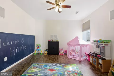 Other - 18805 Hundred Acre Ln, Triangle, VA 22172 photo 7 of 10