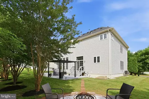 Other - 18805 Hundred Acre Ln, Triangle, VA 22172 photo 10 of 10