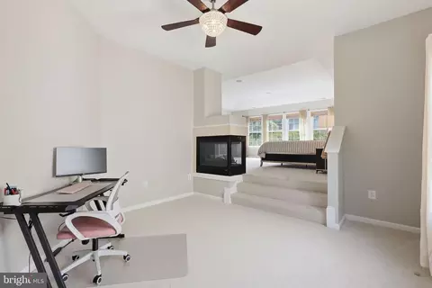 Other - 18805 Hundred Acre Ln, Triangle, VA 22172 photo 4 of 10
