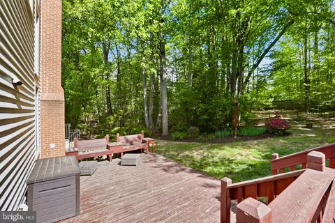 Exterior - 7858 Meadowgate Dr, Manassas, VA 20112 photo 8 of 8