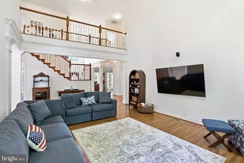 Living - 7858 Meadowgate Dr, Manassas, VA 20112 photo 2 of 2