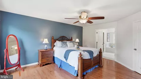 Bedroom - 4281 Wiltshire Pl, Dumfries, VA 22025 photo 1 of 5