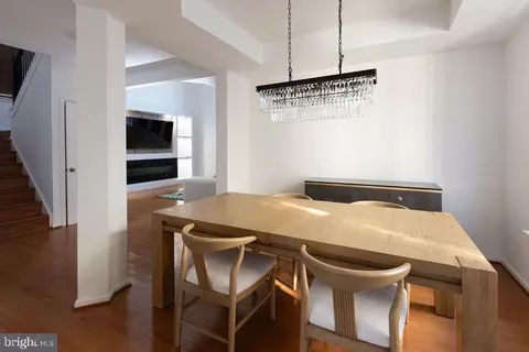 Dining - 14387 Newbern Loop, Gainesville, VA 20155 photo 2 of 3