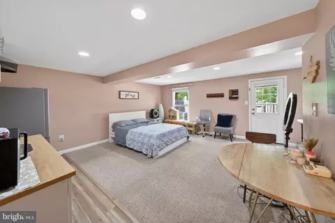 Bedroom - 15095 Mill Spring Dr, Dumfries, VA 22025 photo 9 of 9