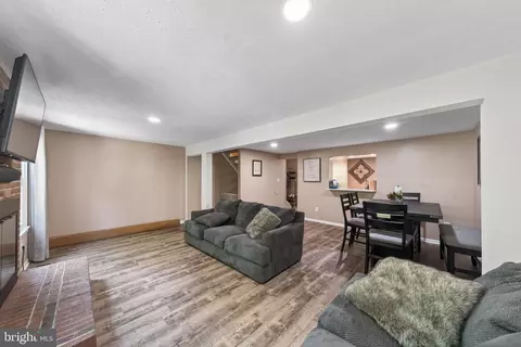 Other - 15095 Mill Spring Dr, Dumfries, VA 22025 photo 4 of 10