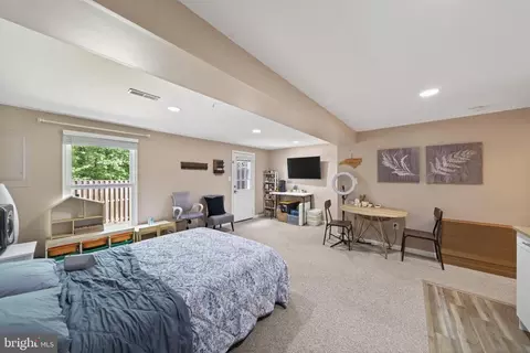 Bedroom - 15095 Mill Spring Dr, Dumfries, VA 22025 photo 1 of 9