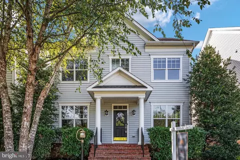 14029 Indigo Bunting Ct, Gainesville, VA 20155