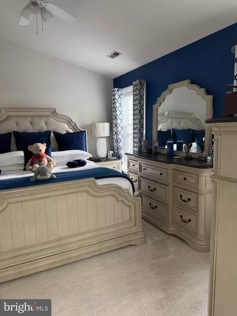 Bedroom - 13274 Revillo Loop, Woodbridge, VA 22191 photo 3 of 4