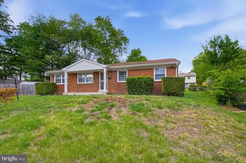 13002 Kolman Ct, Woodbridge, VA 22193