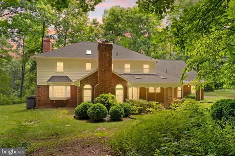 Other - 4560 Lynn Forest Dr, Gainesville, VA 20155 photo 1 of 15