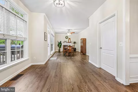 15804 Corwin Pl, Dumfries, VA 22025 photo 17
