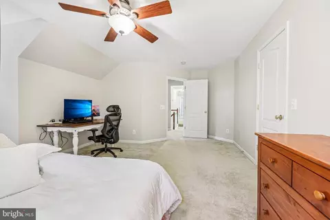 15804 Corwin Pl, Dumfries, VA 22025 photo 31