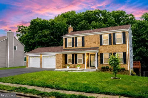 13391 Packard Dr, Woodbridge, VA 22193