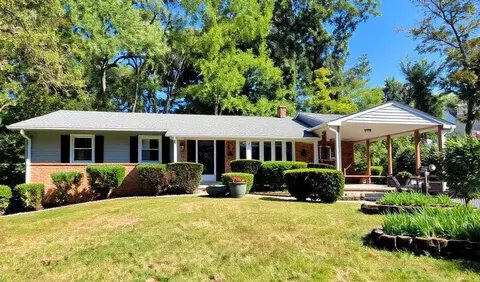 2306 Marline Ct, Woodbridge, VA 22192