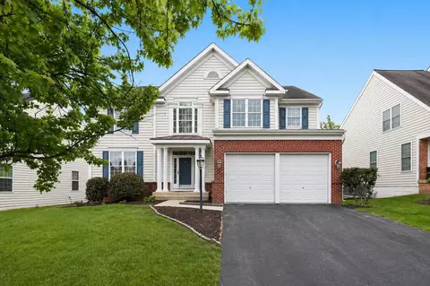 13635 Dodsworth Dr, Bristow, VA 20136