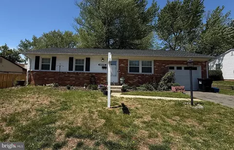13316 Hillendale Dr, Woodbridge, VA 22193