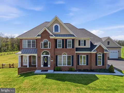 12830 Slate Bridge Ct, Nokesville, VA 20181
