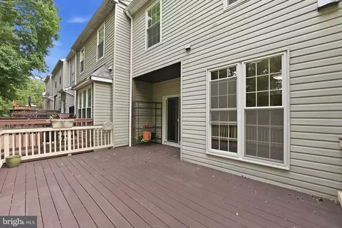 Exterior - 4238 Ashmere Cir, Dumfries, VA 22025 photo 6 of 6