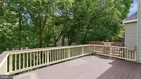 Exterior - 4238 Ashmere Cir, Dumfries, VA 22025 photo 4 of 6