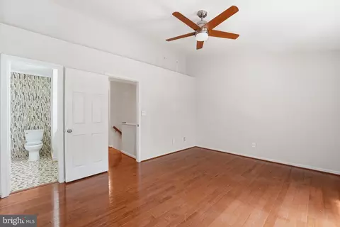 Bedroom - 4238 Ashmere Cir, Dumfries, VA 22025 photo 2 of 2
