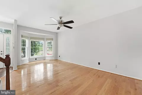 Living - 4238 Ashmere Cir, Dumfries, VA 22025 photo 1 of 6