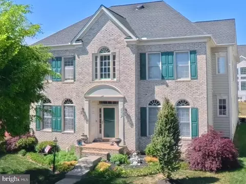 2574 Transom Pl, Woodbridge, VA 22191