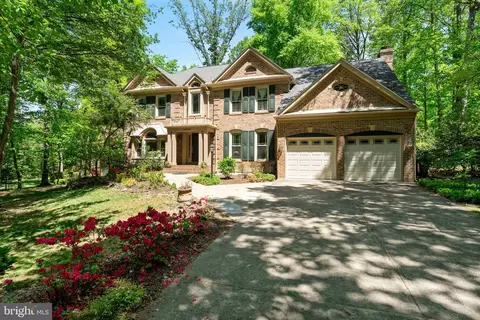 12760 Quarterhorse Ln, Woodbridge, VA 22192