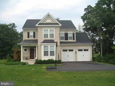 5484 Amberview Ct, Manassas, VA 20112